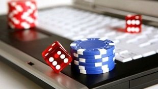Philippines player checking live sports odds on jdluxe mobile bet section