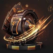 Philippines player reviewing jdluxe withdrawal options on mobile phone